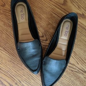 Me Too Audra Loafer Flat Size 8M